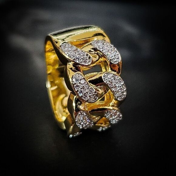 Bling Cuban Link Ring  - Picture 2 of 3